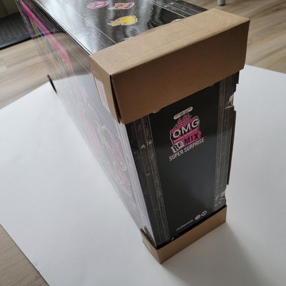 VERY LARGE! LOL Rock Bands Super Surprise box with 70+, new, retired L.O.L - Picture 3 of 10